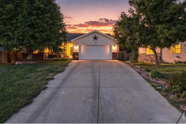 3105 BURRO CT