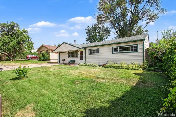 303 ELMWOOD DR