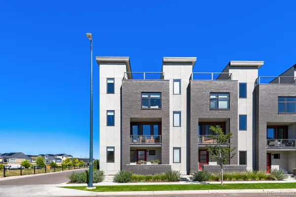 28 ONEIDA CT