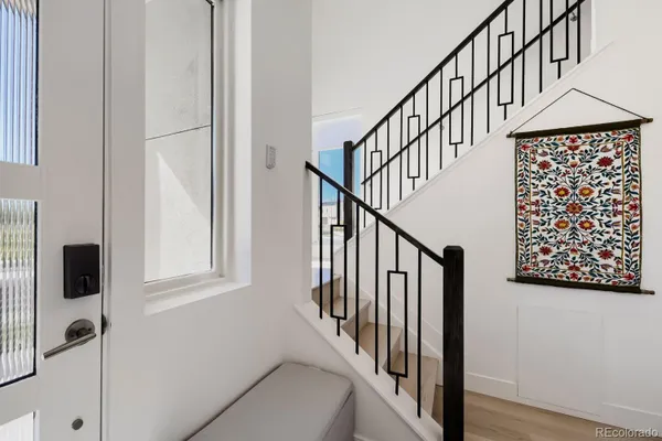 28 ONEIDA CT