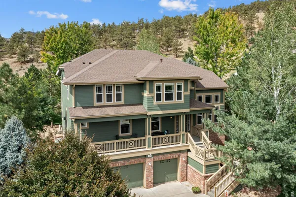 127 EAGLE VALLEY DR