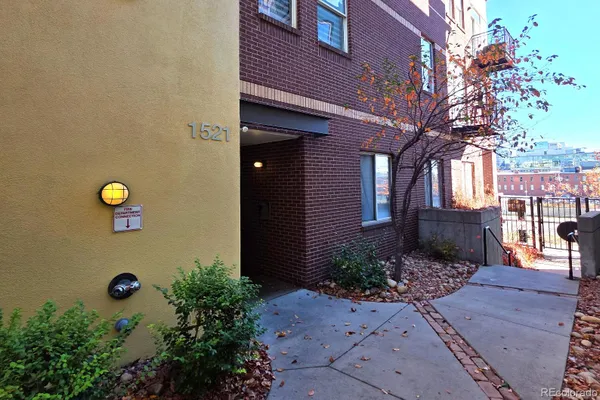 1521 CENTRAL ST 2D