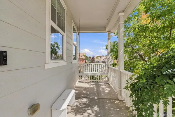 2875 SHADOW DANCE DR