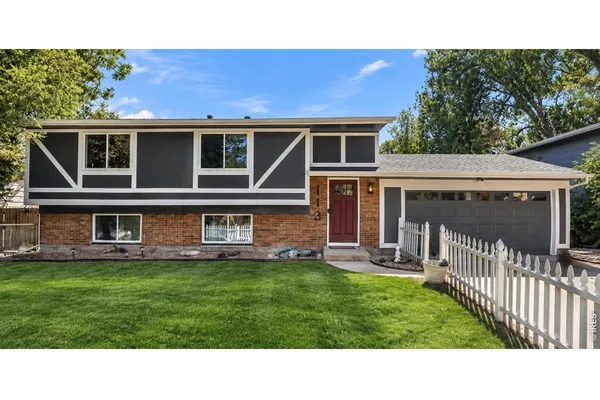 113 SANDLER DR