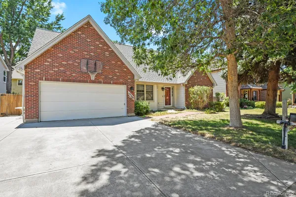 12506 E VASSAR DR