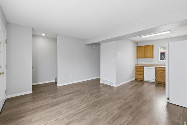 1321 DARRELL RD