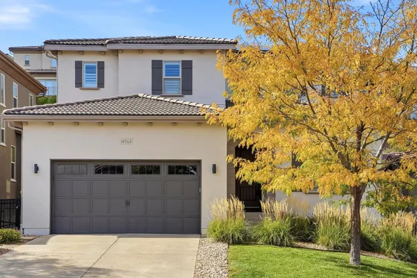 10562 MONTECITO DR