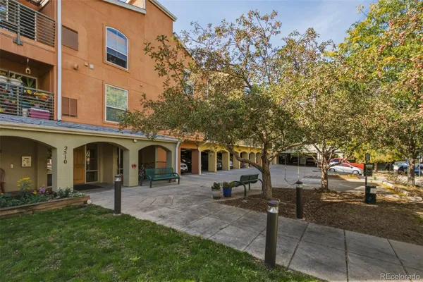 2510 TAFT DR 302