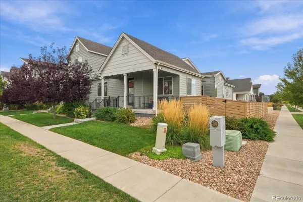 5892 RENDEZVOUS PKWY