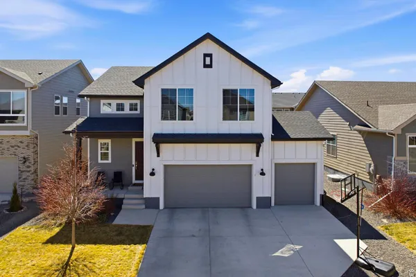 5743 JEDIDIAH DR