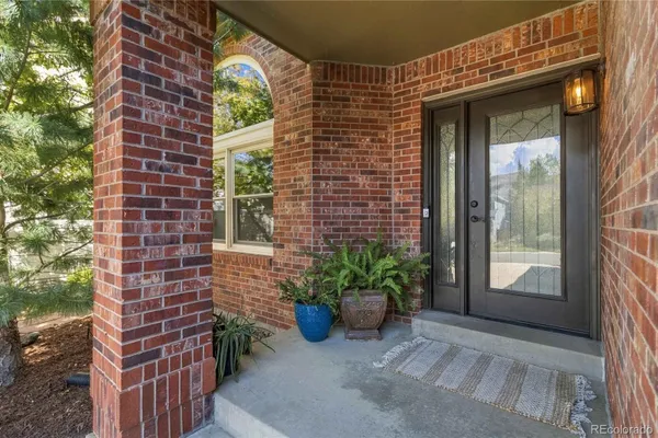 24 MESA OAK