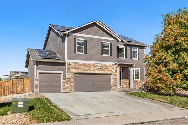 3746 TORCH LILY ST