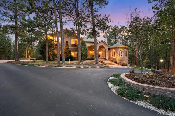17507 COLONIAL PARK DR