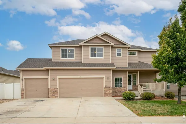 2513 ROSEMARY LN