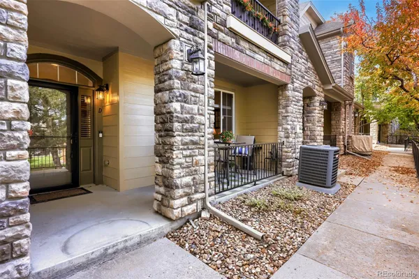 11203 OSAGE CIR D