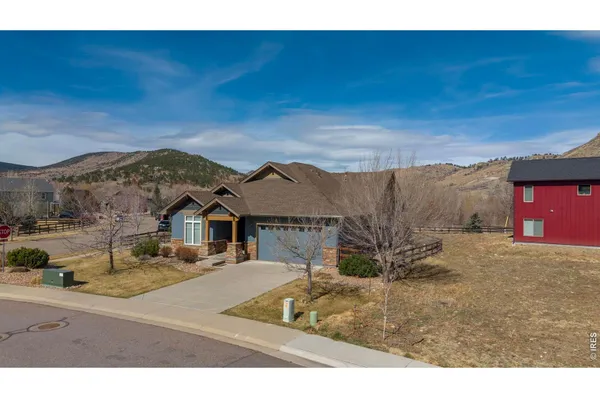 400 CARTER DR