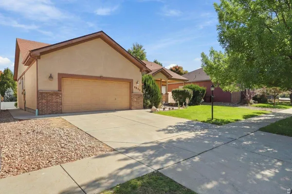 9038 SHENANDOAH AVE