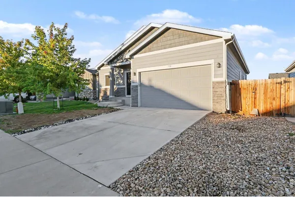 718 DEPOT DR