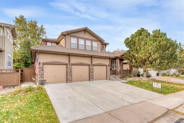 2816 ROCKBRIDGE CIR