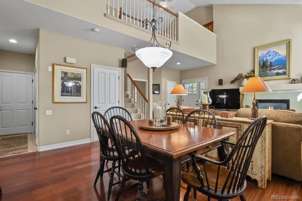 8857 EDINBURGH CIR