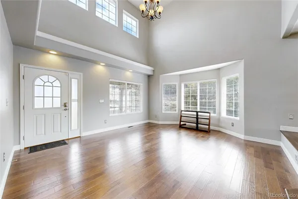 1243 EXQUISITE ST