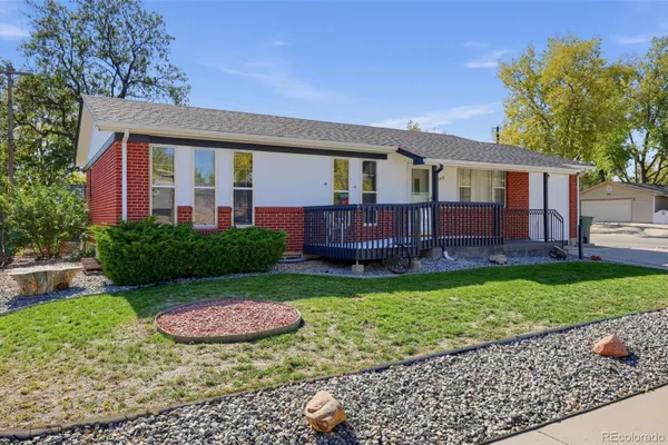 1582 TRUDA DR