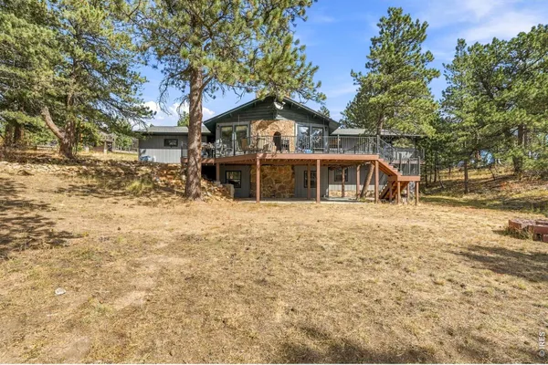 829 PANORAMA CIR