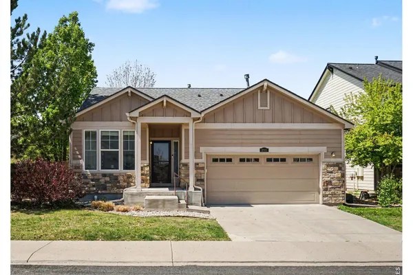 1893 TREVOR CIR