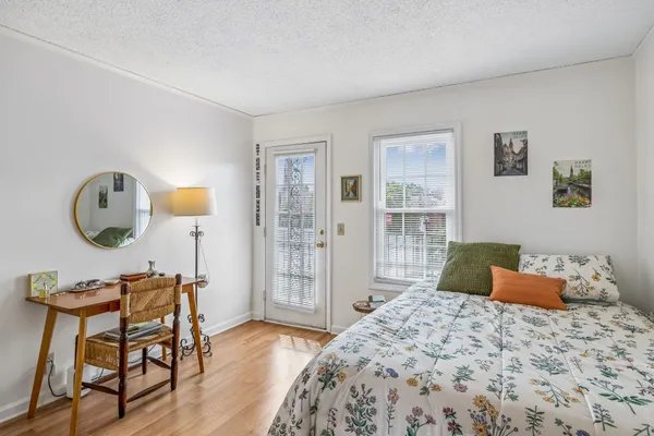 2325 ELLISTON PL 401