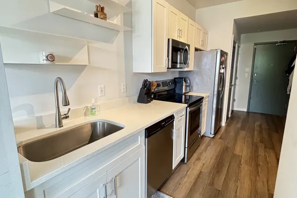 1900 12TH AVE 307