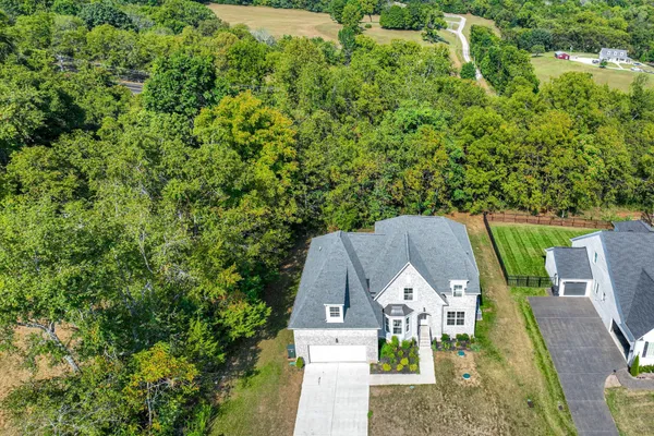 631 SILVA LN