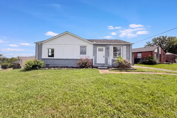 1447 SNELL BLVD