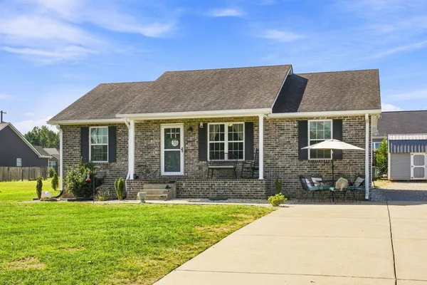 212 SHAUB RD