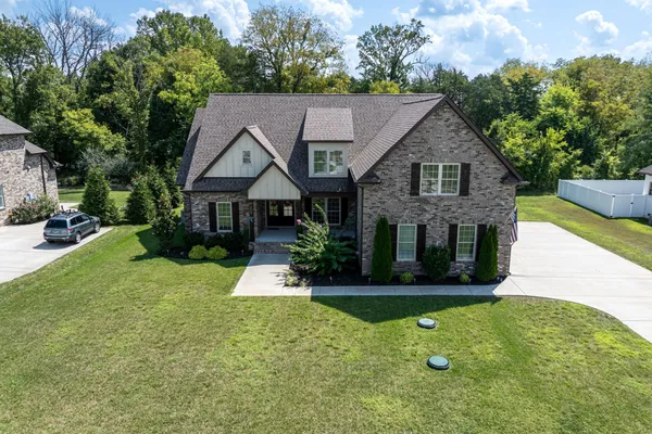 1441 KENZIE GRACE CT
