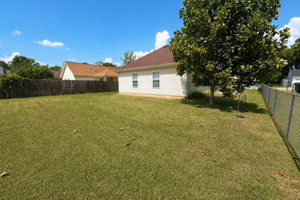 551 ALBION CIR