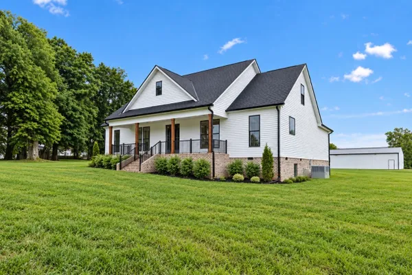 777 ROCK SPRINGS RD
