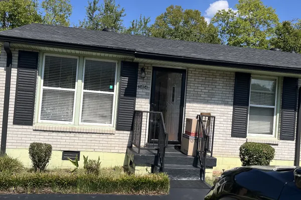 3404 OLSEN LN
