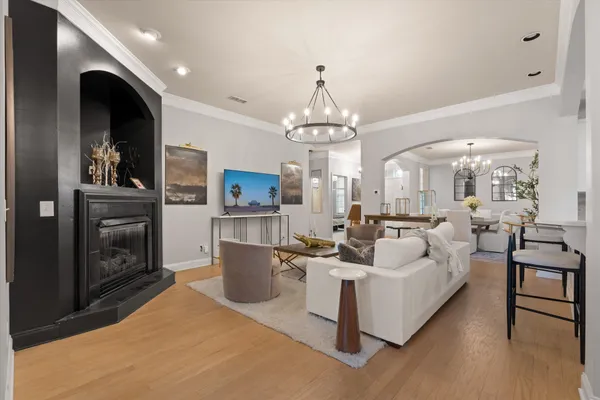1113 CHICKADEE CIR
