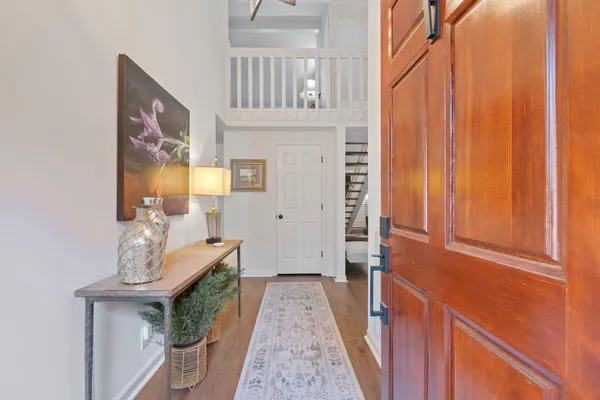 225 HEARTHSTONE MANOR LN
