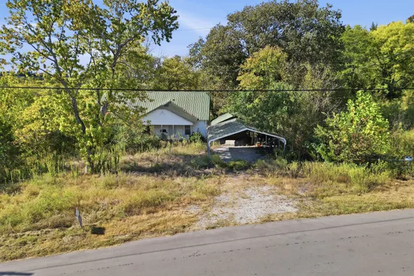 1570 HOLMES GAP RD