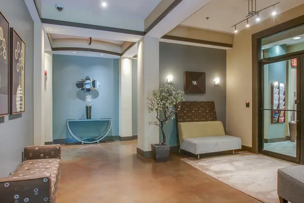 3000 VANDERBILT PL 106