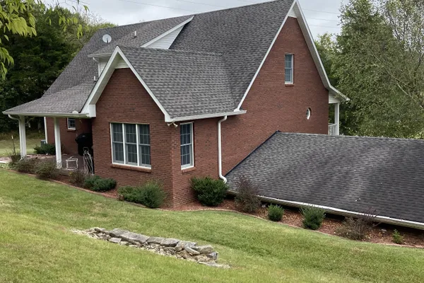 107 BRANDON LN