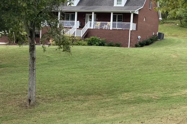 107 BRANDON LN