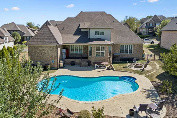 3004 BRISBANE CT