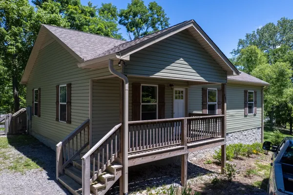 695 HOG BACK RIDGE RD
