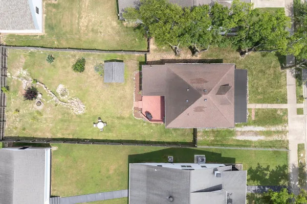 3728 PARK AVE