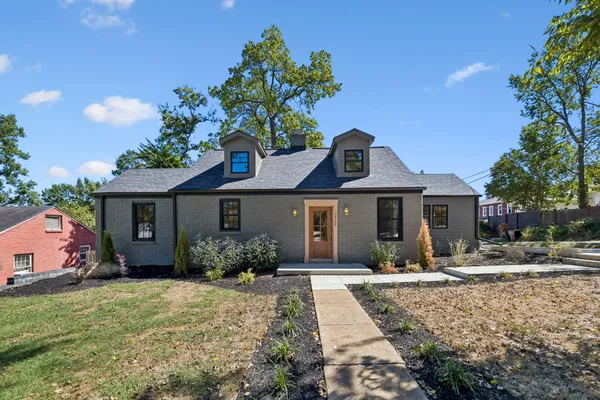 2808 BRIGHTWOOD AVE