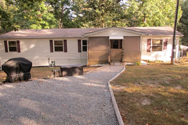 2806 HIGH RIDGE DR
