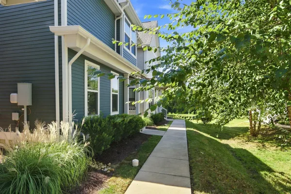 775 MILL CREEK MEADOW DR