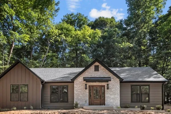 875 LITTLE LEATHERWOOD RD